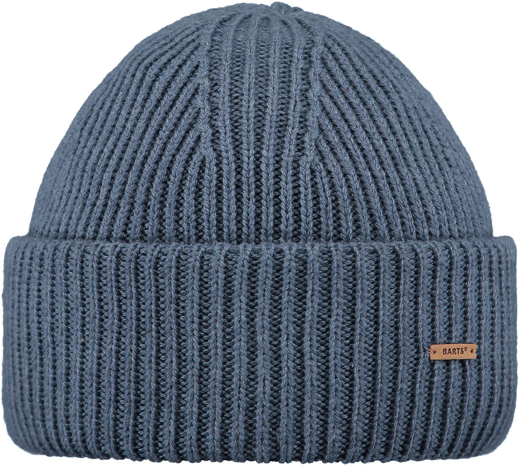Karlini beanie