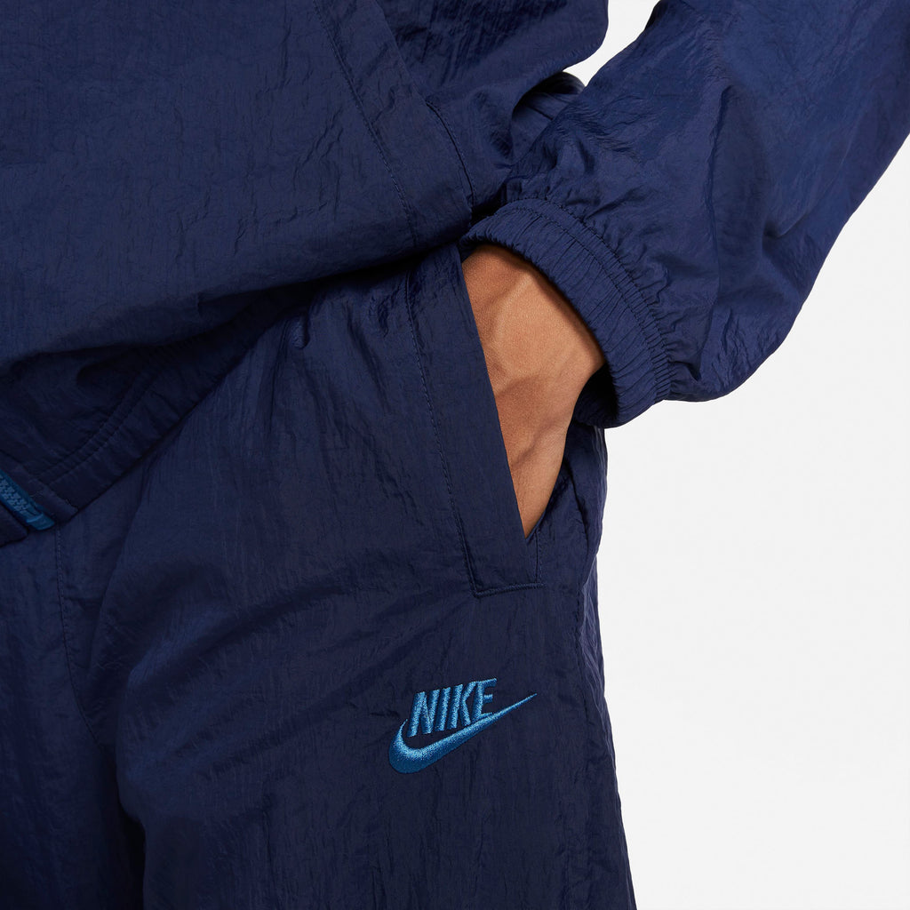 Sportswear Sport Essentials tracksuit