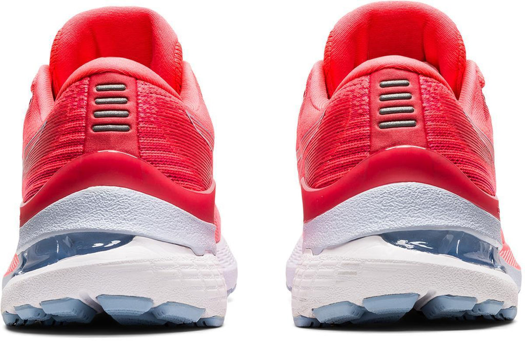 GEL-KAYANO 28