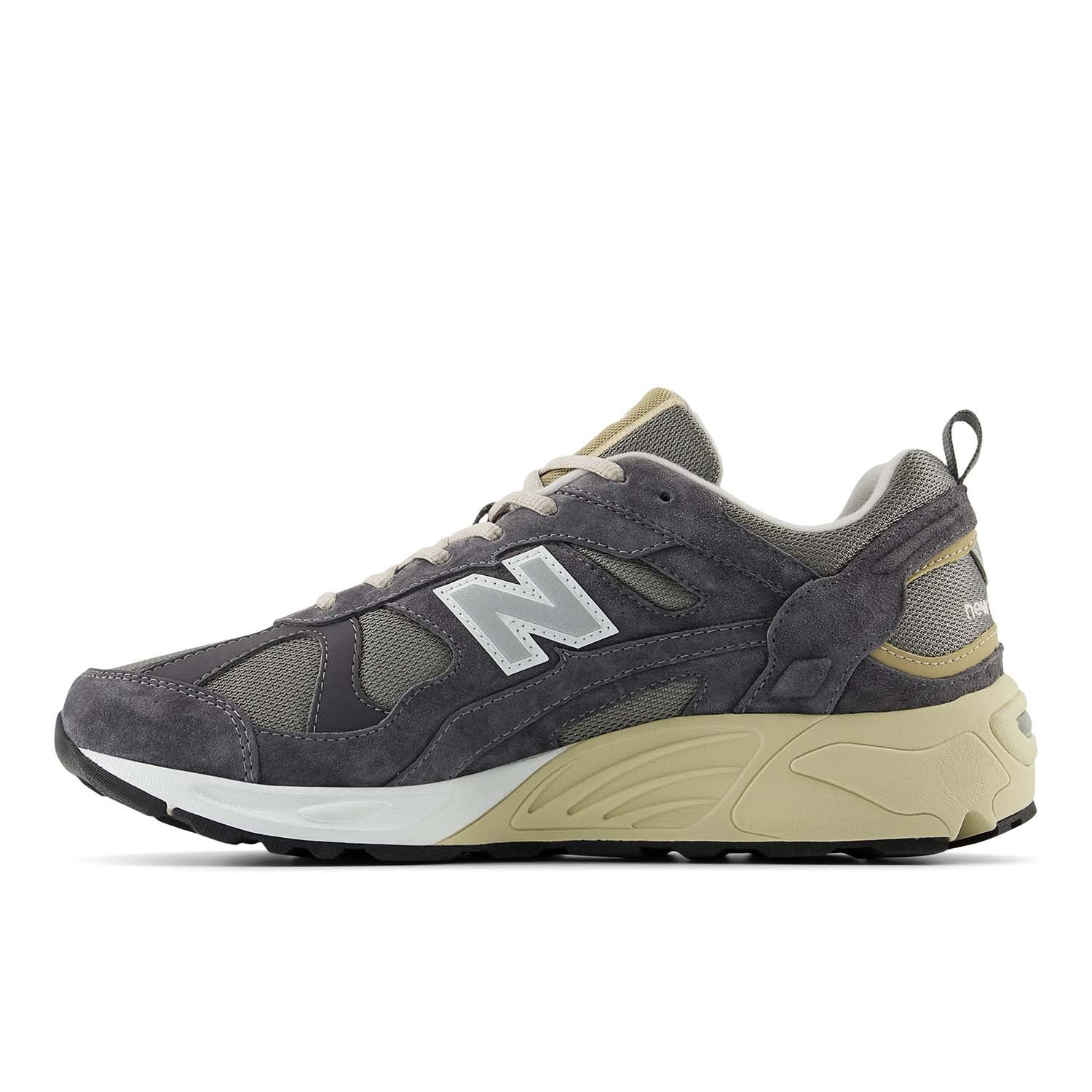 878 sneaker