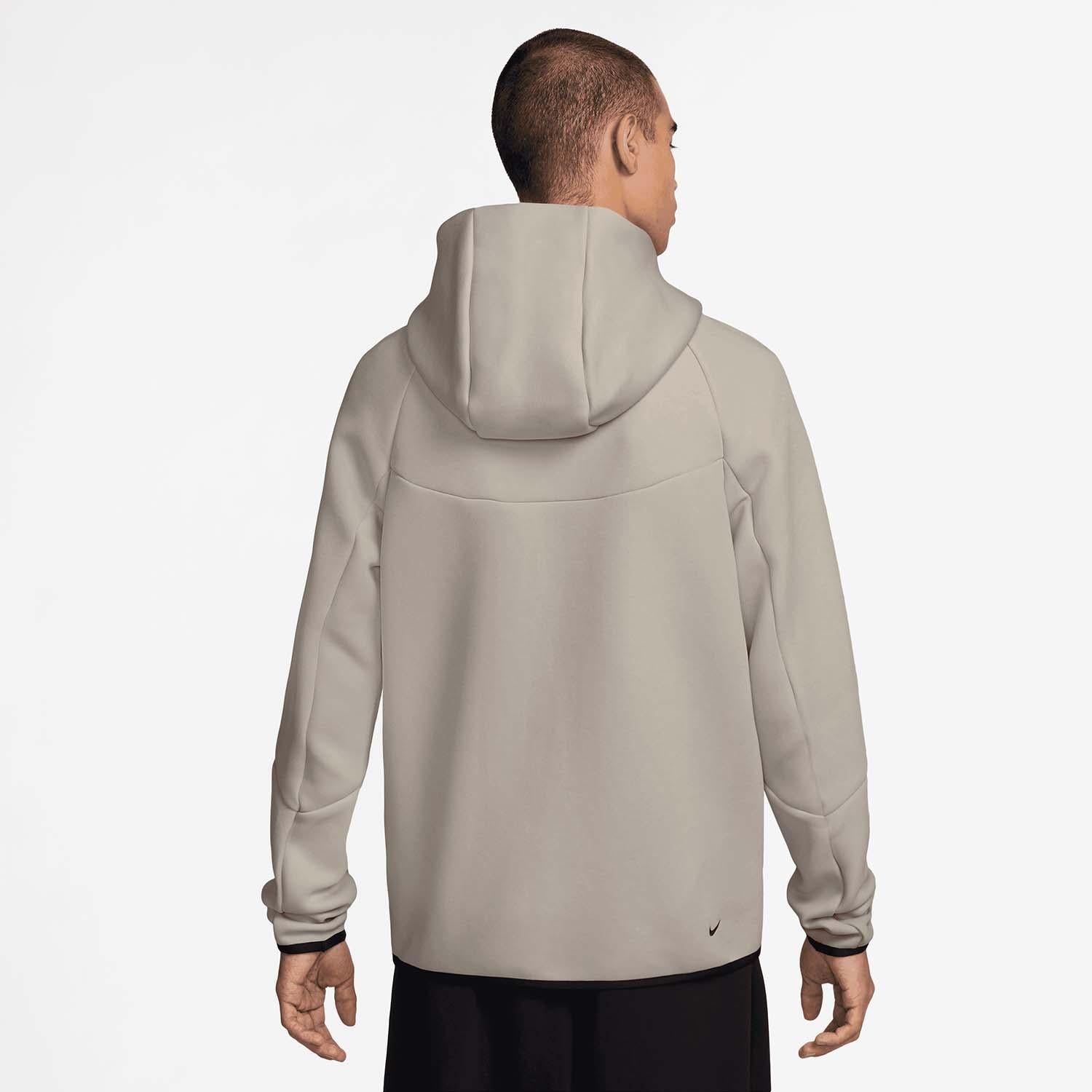 Tech Men's Full-zip Windrunner