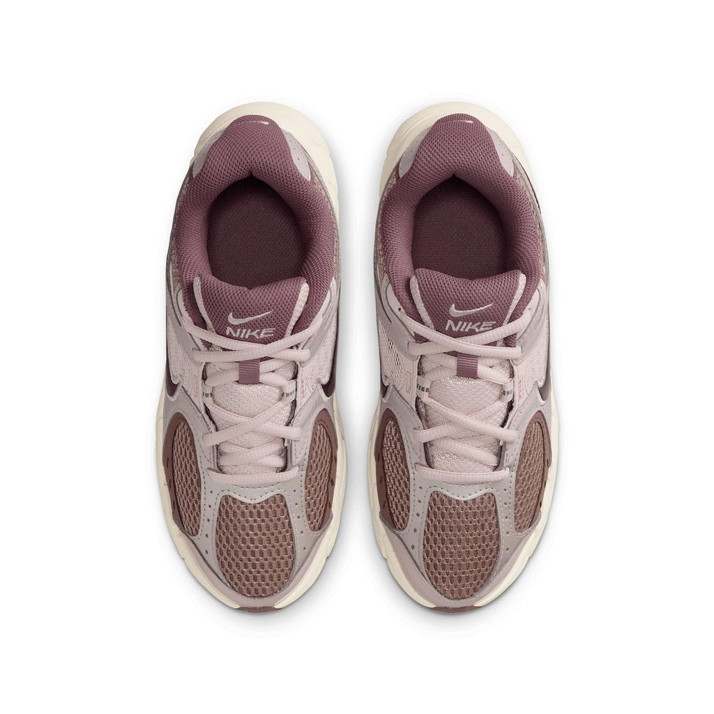 V5 Runner Facing N sneakers
