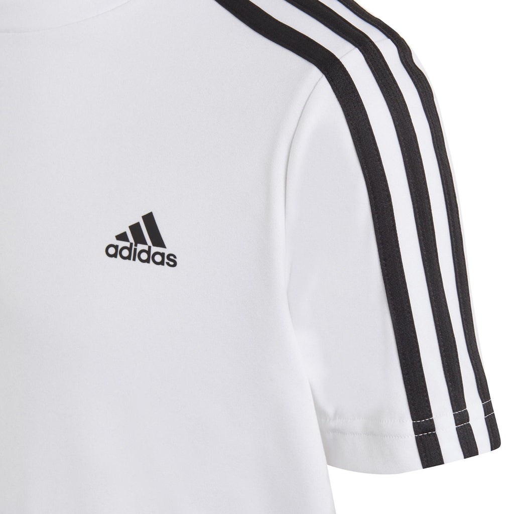 Designed 2 Move T-shirt en Short Set