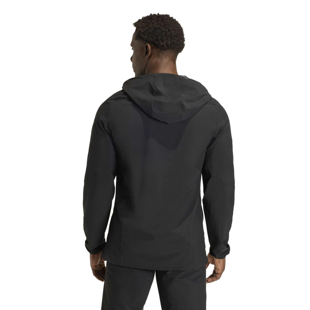 Tiro Travel Windbreaker jacket