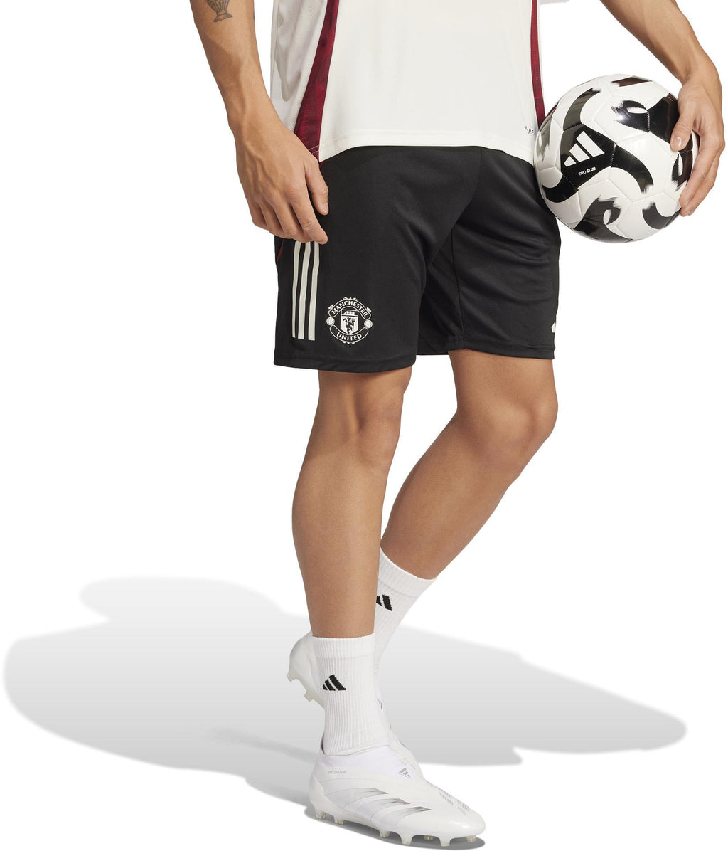 Manchester United Tiro 24 Training Short