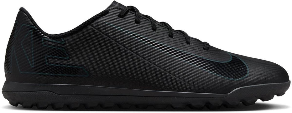 Vapor 16 Club TF voetbalschoenen