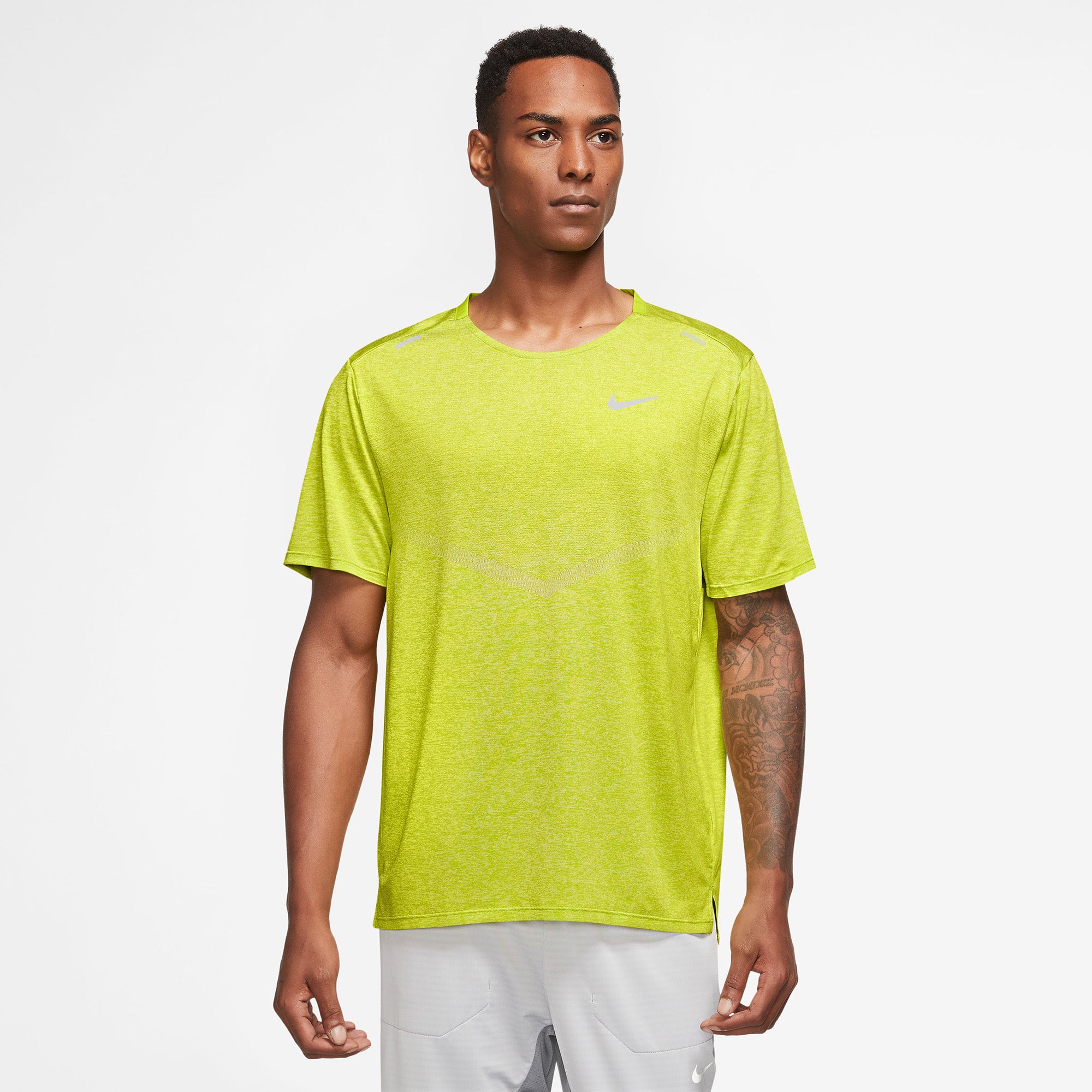 Dri-FIT Rise 365 t-shirt