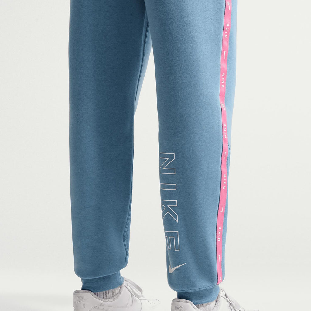 Sportswear Club  Joggers Pantalon