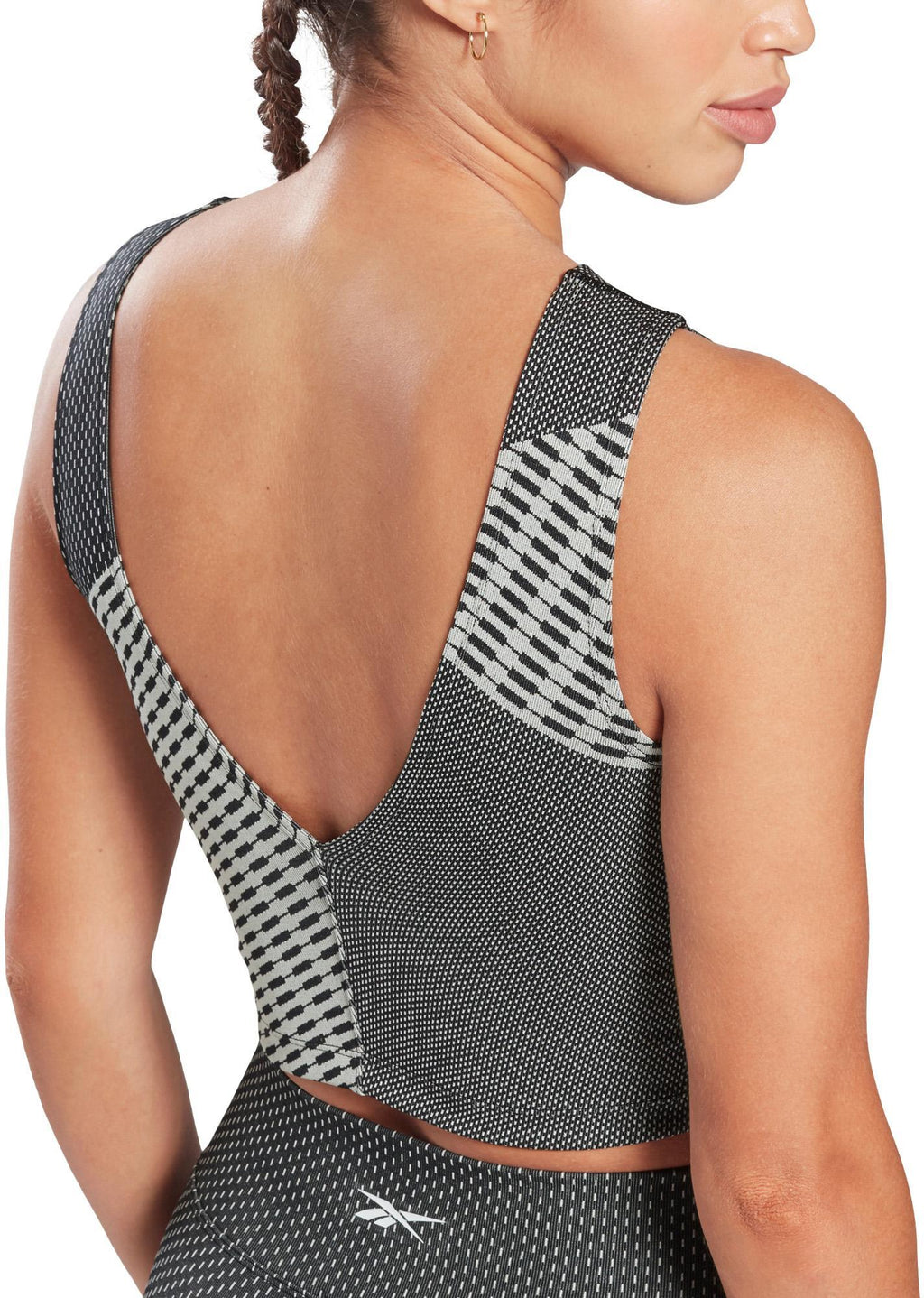 TS SEAMLESS CROP TOP Q1