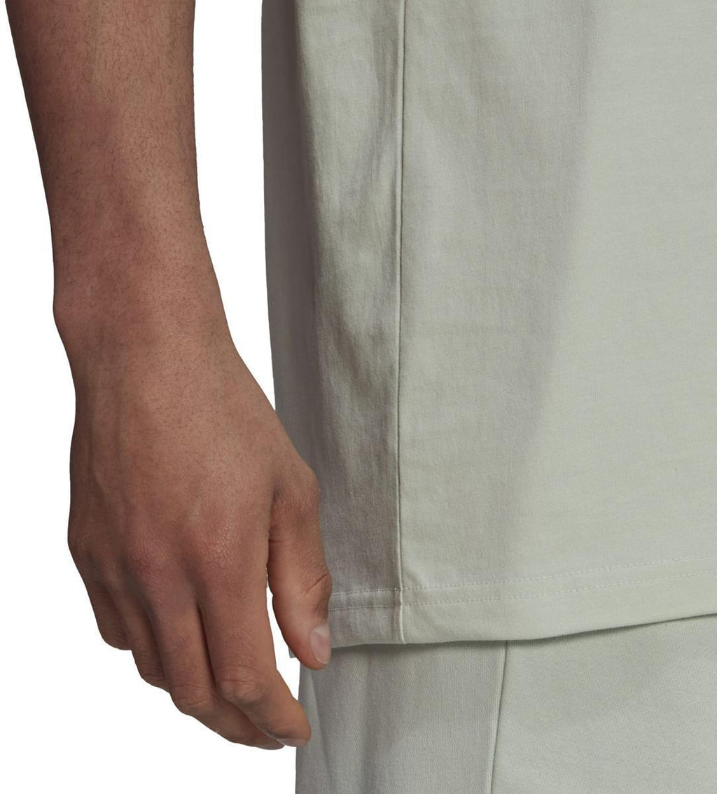 Essentials FeelVivid Drop Shoulder shirt