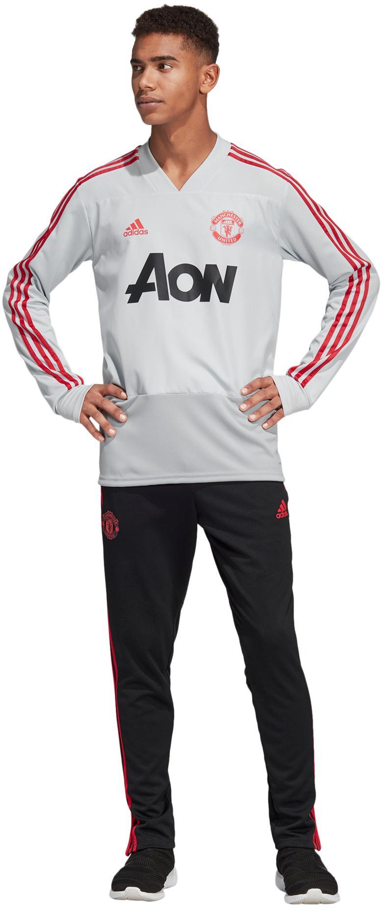 Manchester United sweater