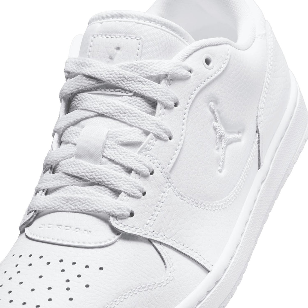 Jordan Court Connect Low Sneakers