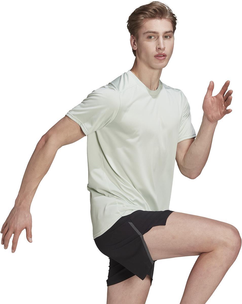 D4R TEE. Laufshirt