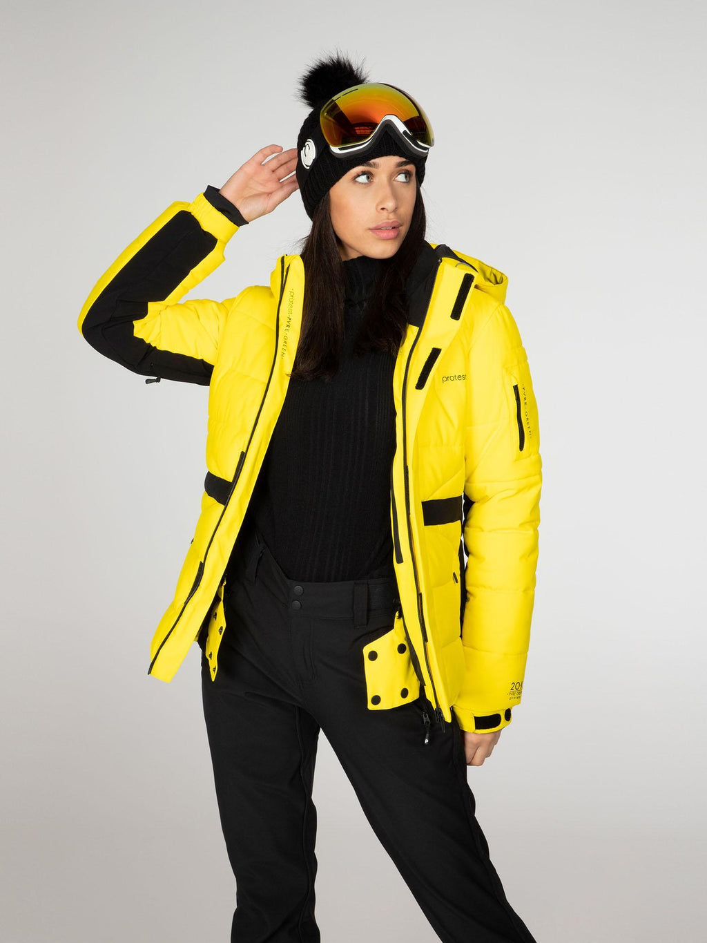 Becca Snowjacket