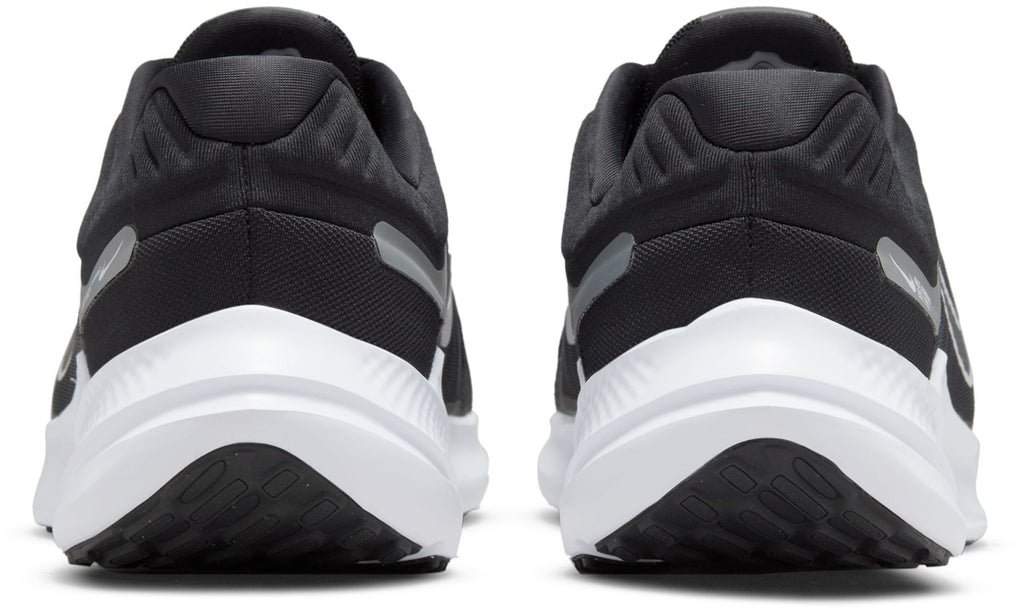 Quest 5 hardloopschoenen