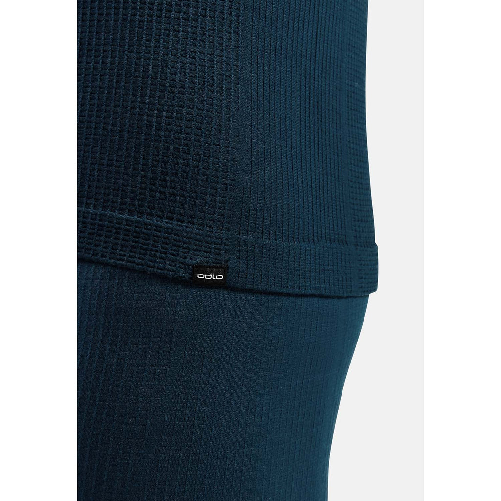 performance wool base layer shirt met facemask