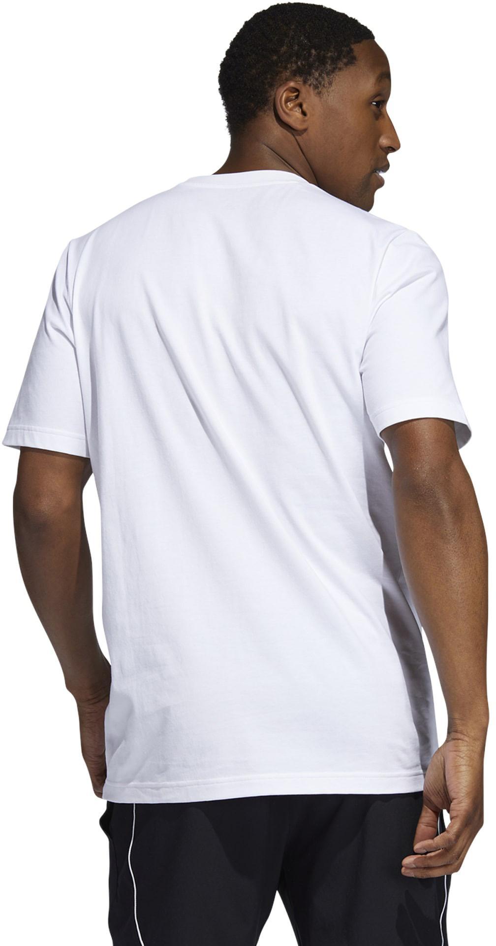 Throwback Badge of Sport Graphic T-shirt