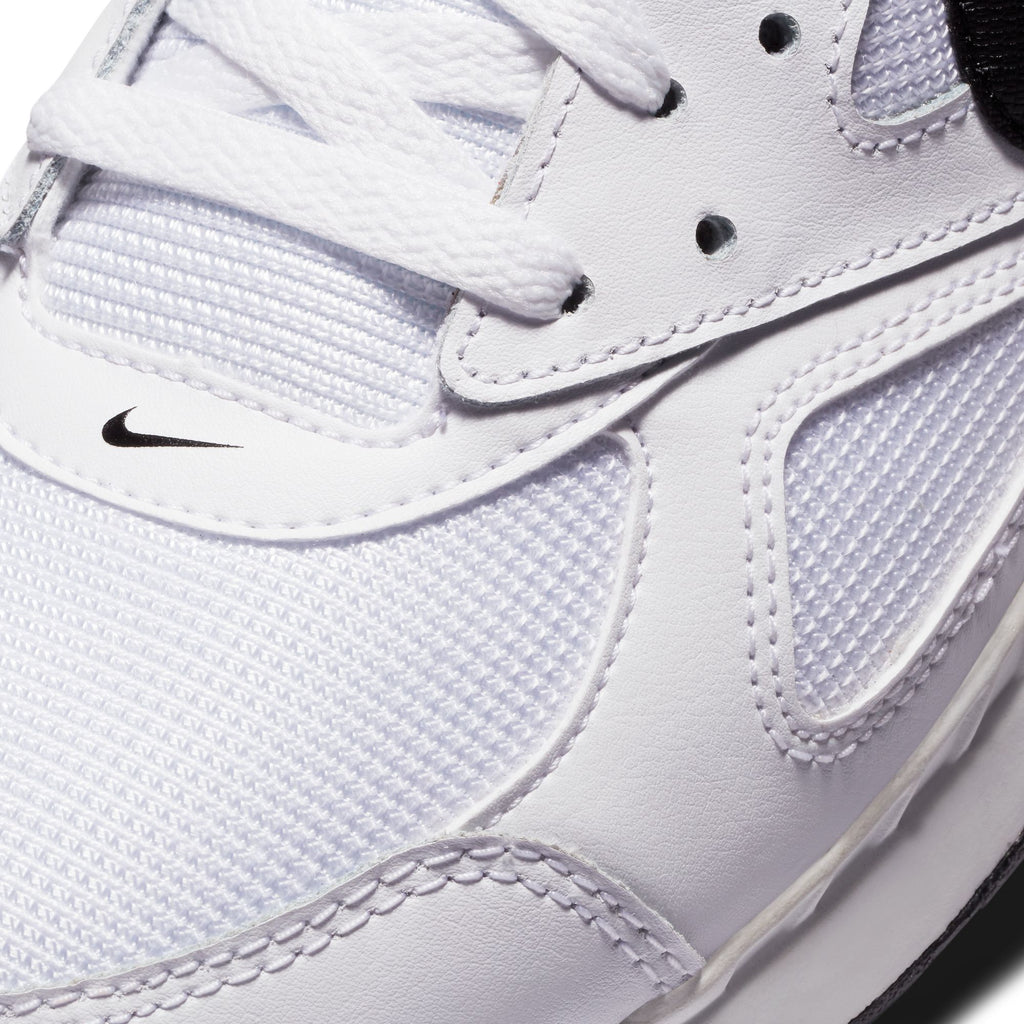 Air Max IVO sneakers