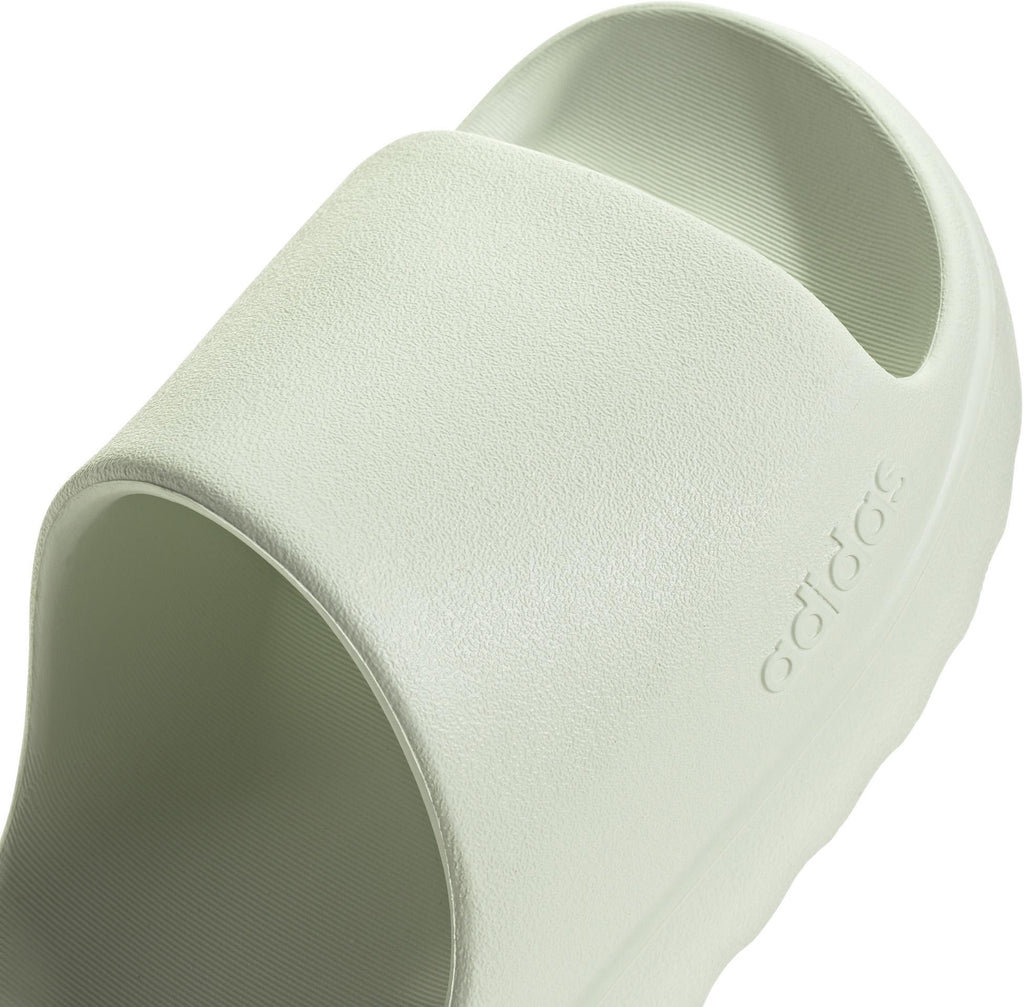 Adilette Lumia