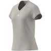 AEROREADY Train Essentials Minimal Branding V-hals T-shirt