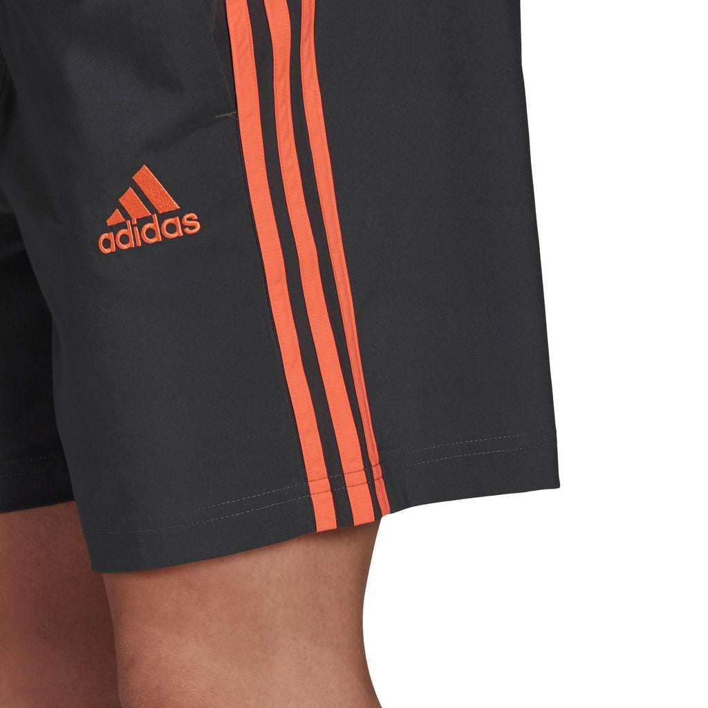 AEROREADY Essentials Chelsea 3-Stripes Short