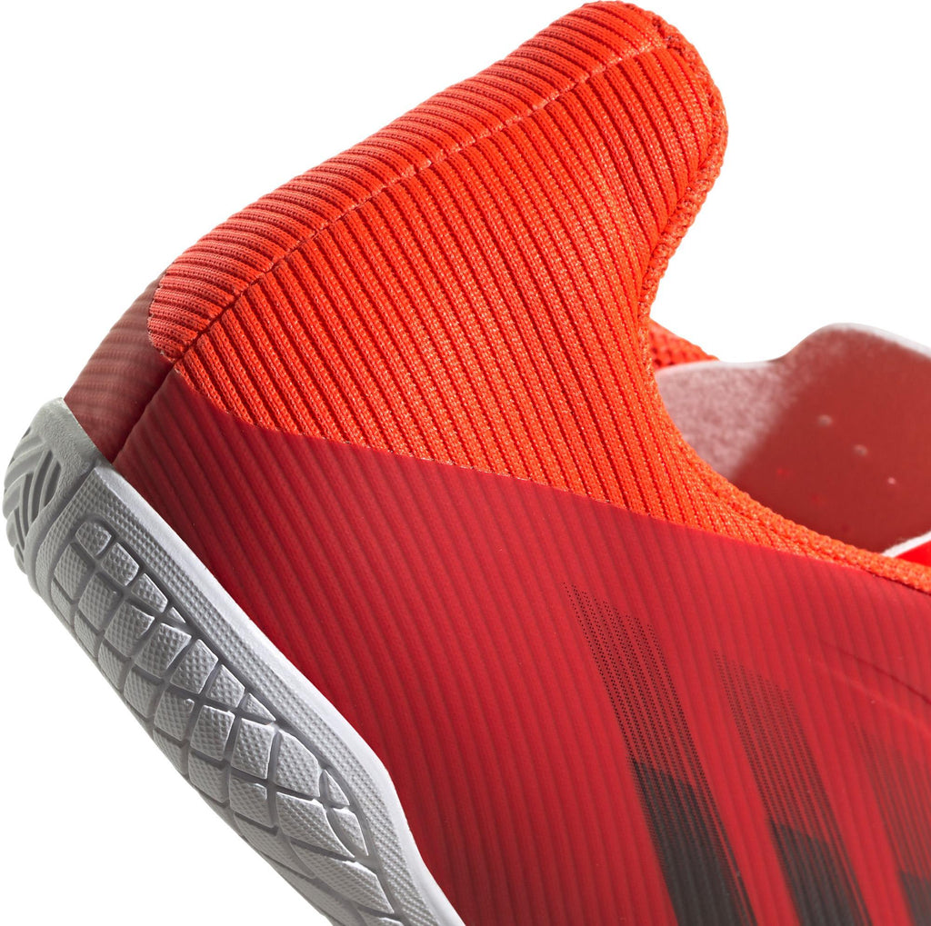 X Speedflow.4 IN férfi teremcipő angol méret