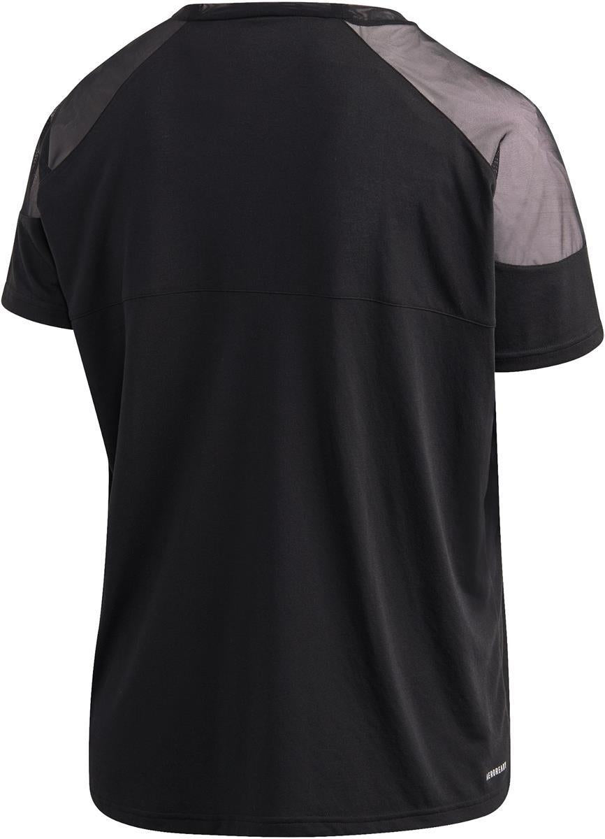 Unleash Confidence T-shirt (Grote Maat)