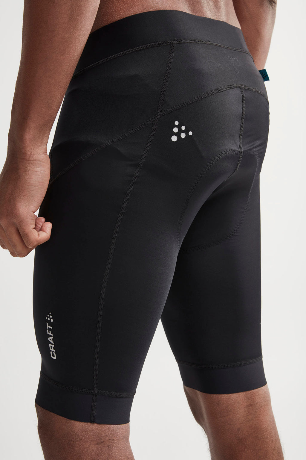 Essence wielershort