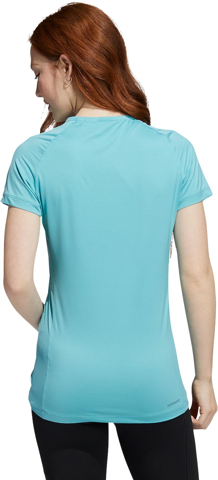 Performance t-shirt