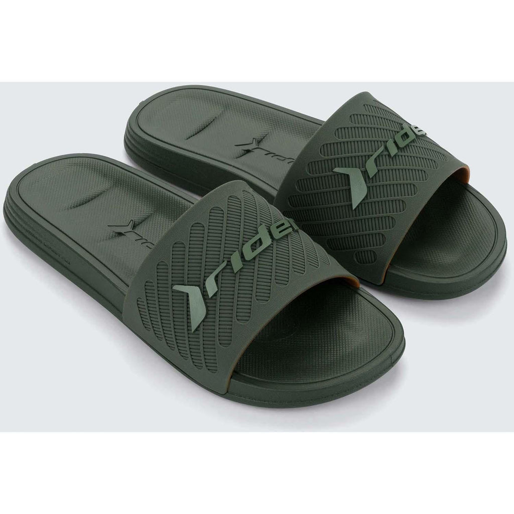 Free slippers
