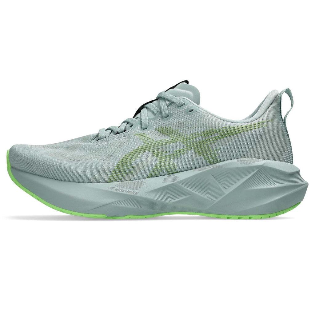 Novablast 5 Hardloopschoenen