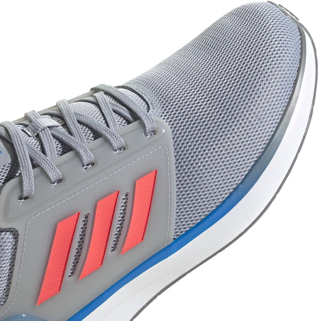 UB19 TD