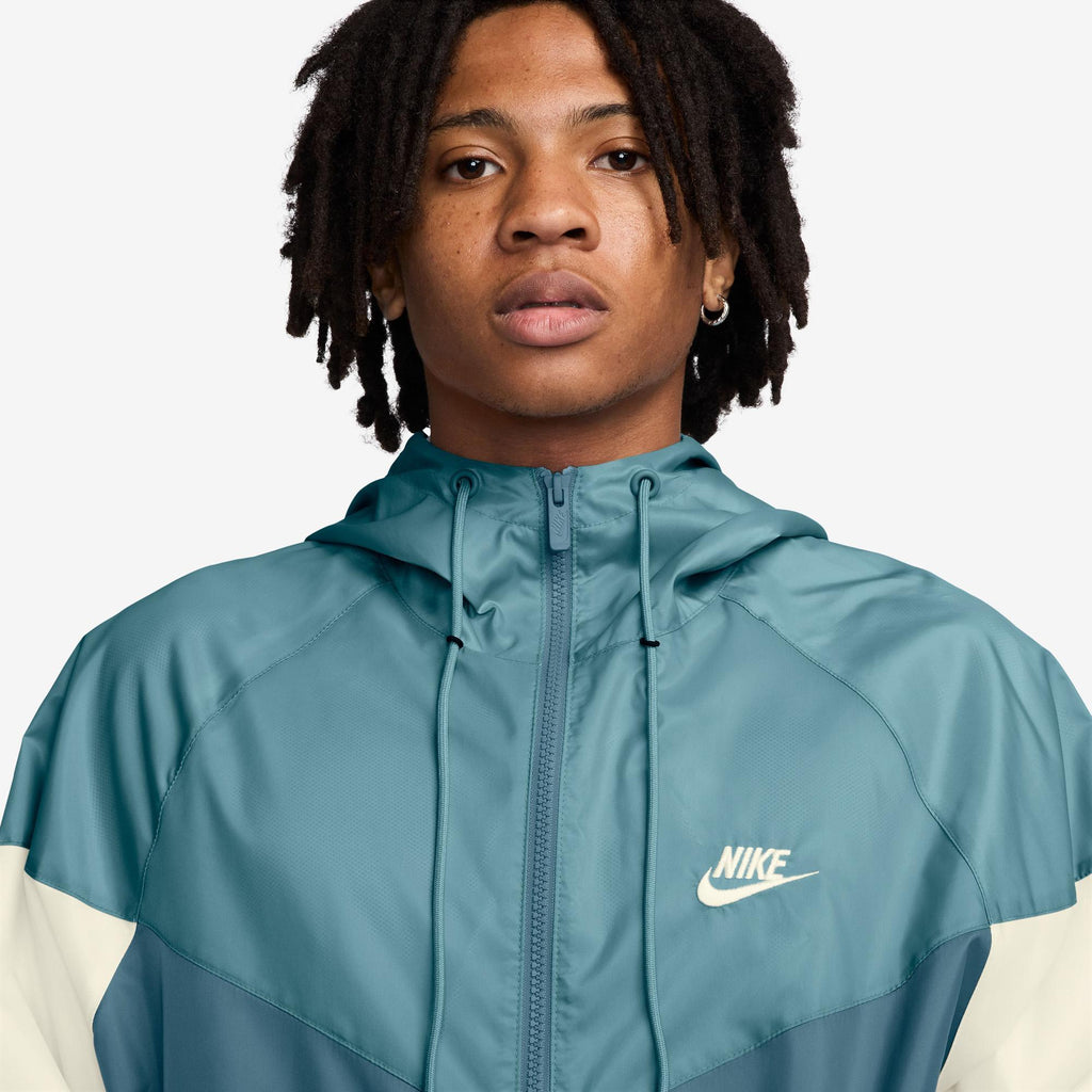 Sportswear Heritage Essentials hoodie