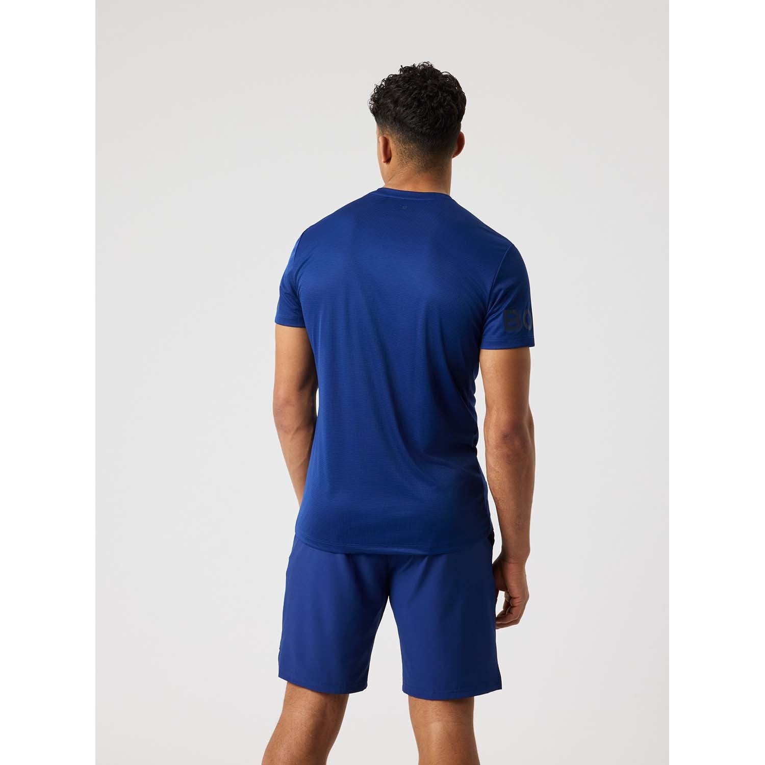 light t-shirt