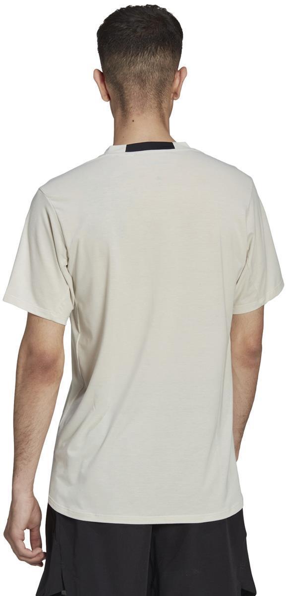 D4S TEE. T-Shirt