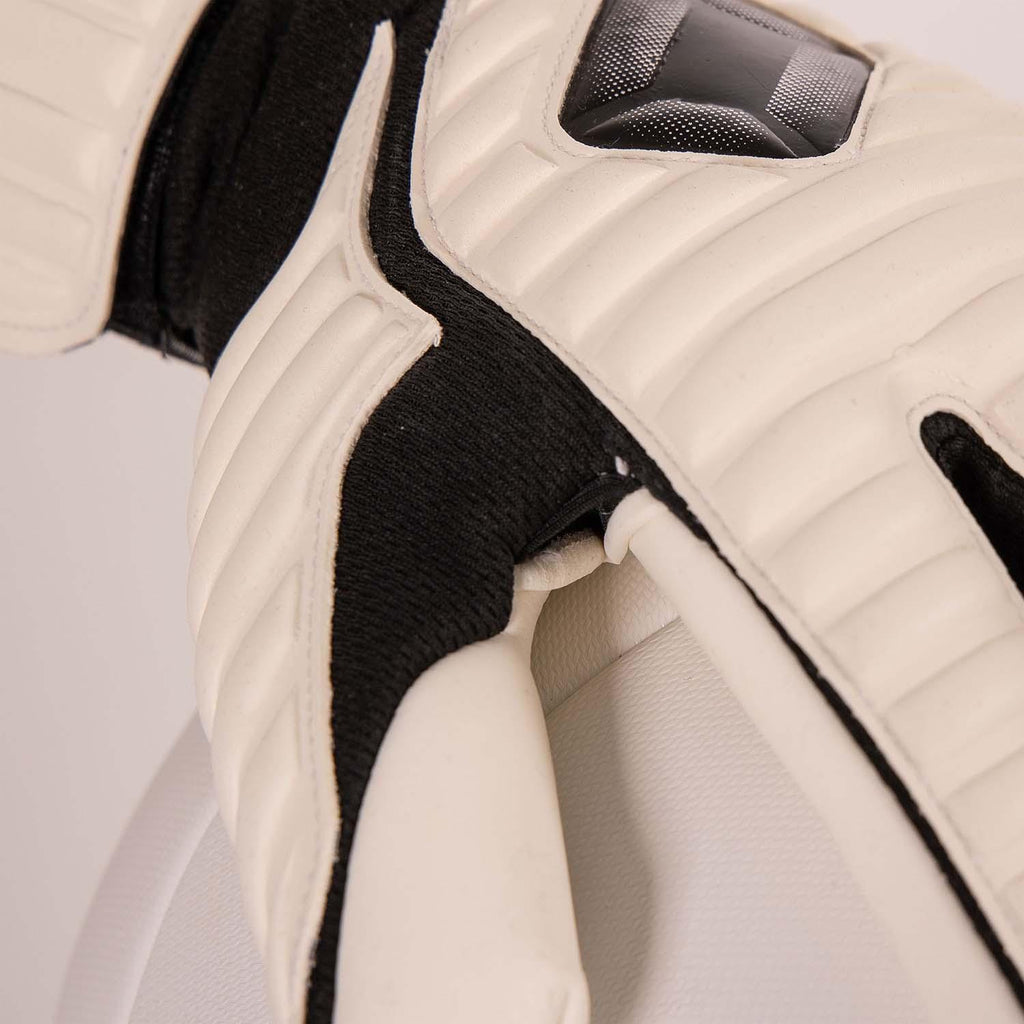 Legacy Goalkeeper Gloves Ii