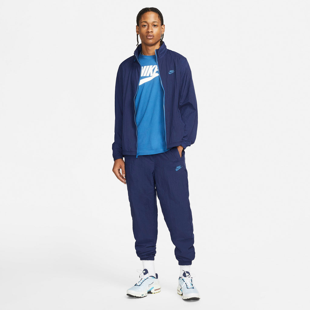 Sportswear Sport Essentials tracksuit