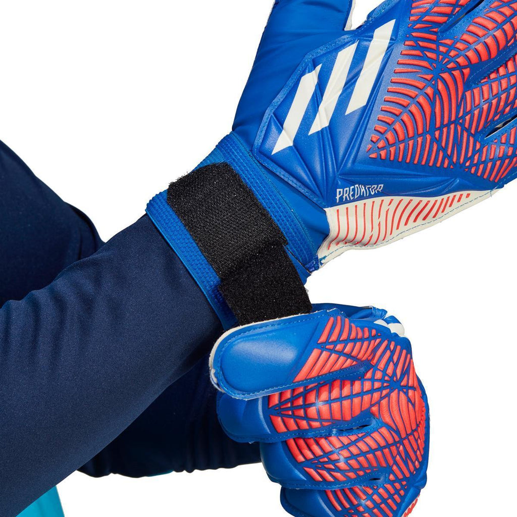 Predator keeperhandschoenen