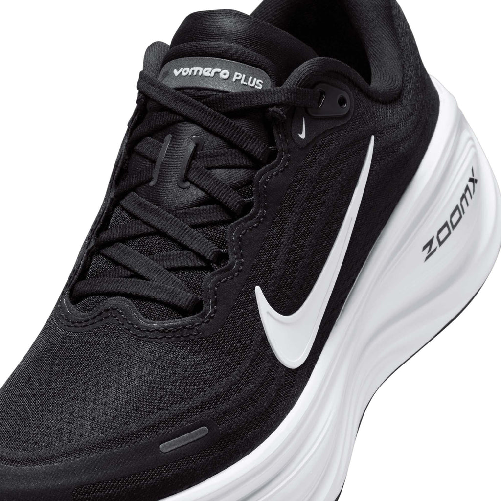 Vomero Plus hardloopschoenen