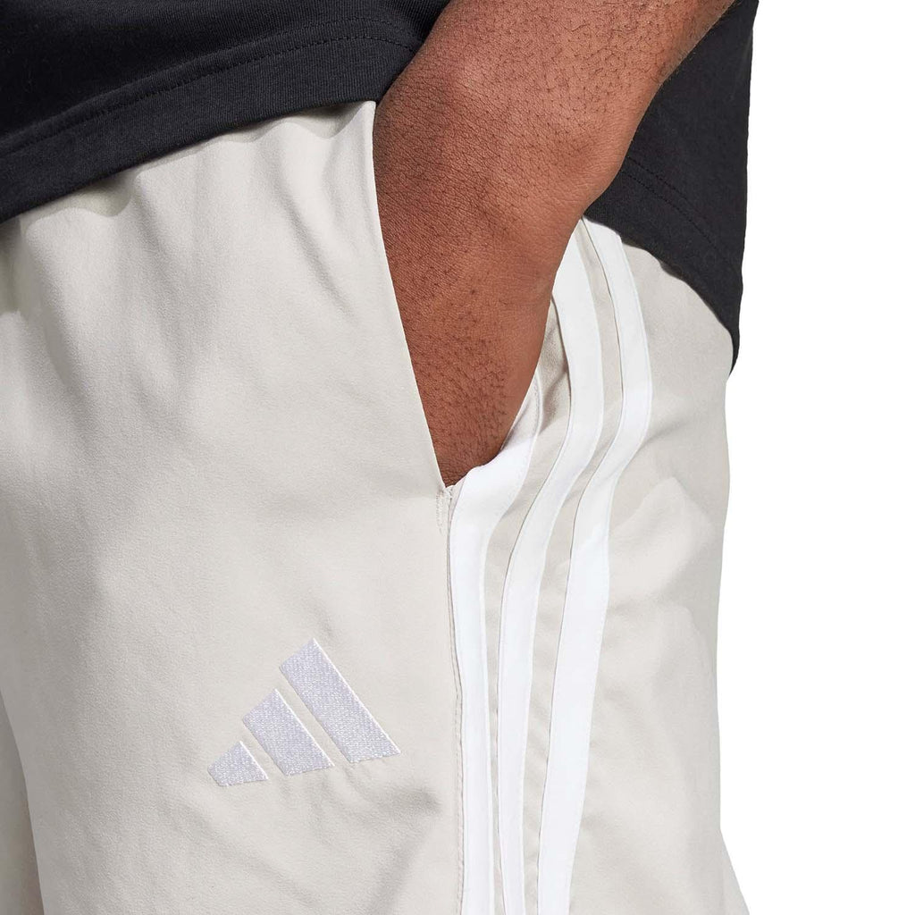 Essentials 3-Stripes Chelsea Short
