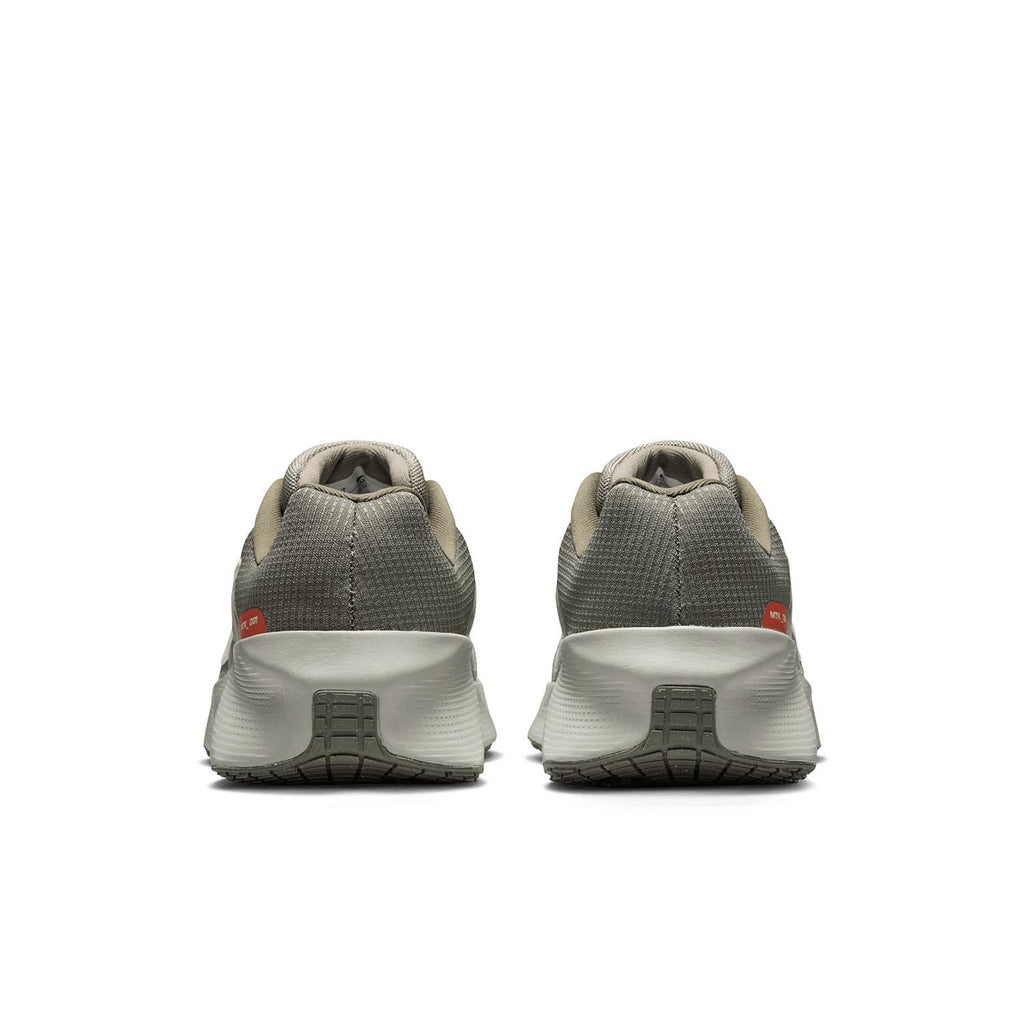 Metro Tek sneakers