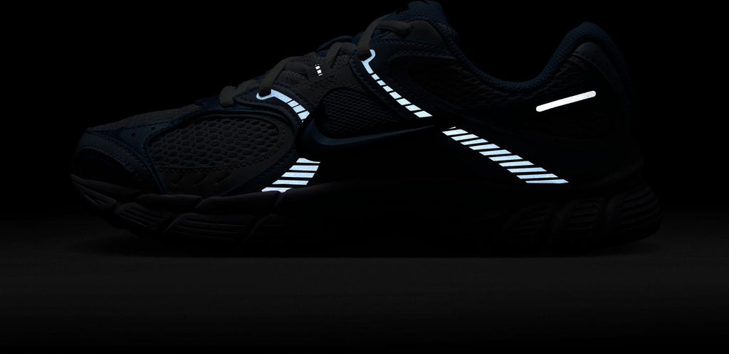 V5 RNR sneakers