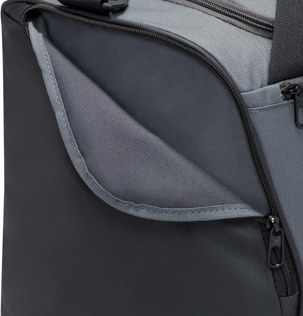 nike brasilia 9.5 training duffel b