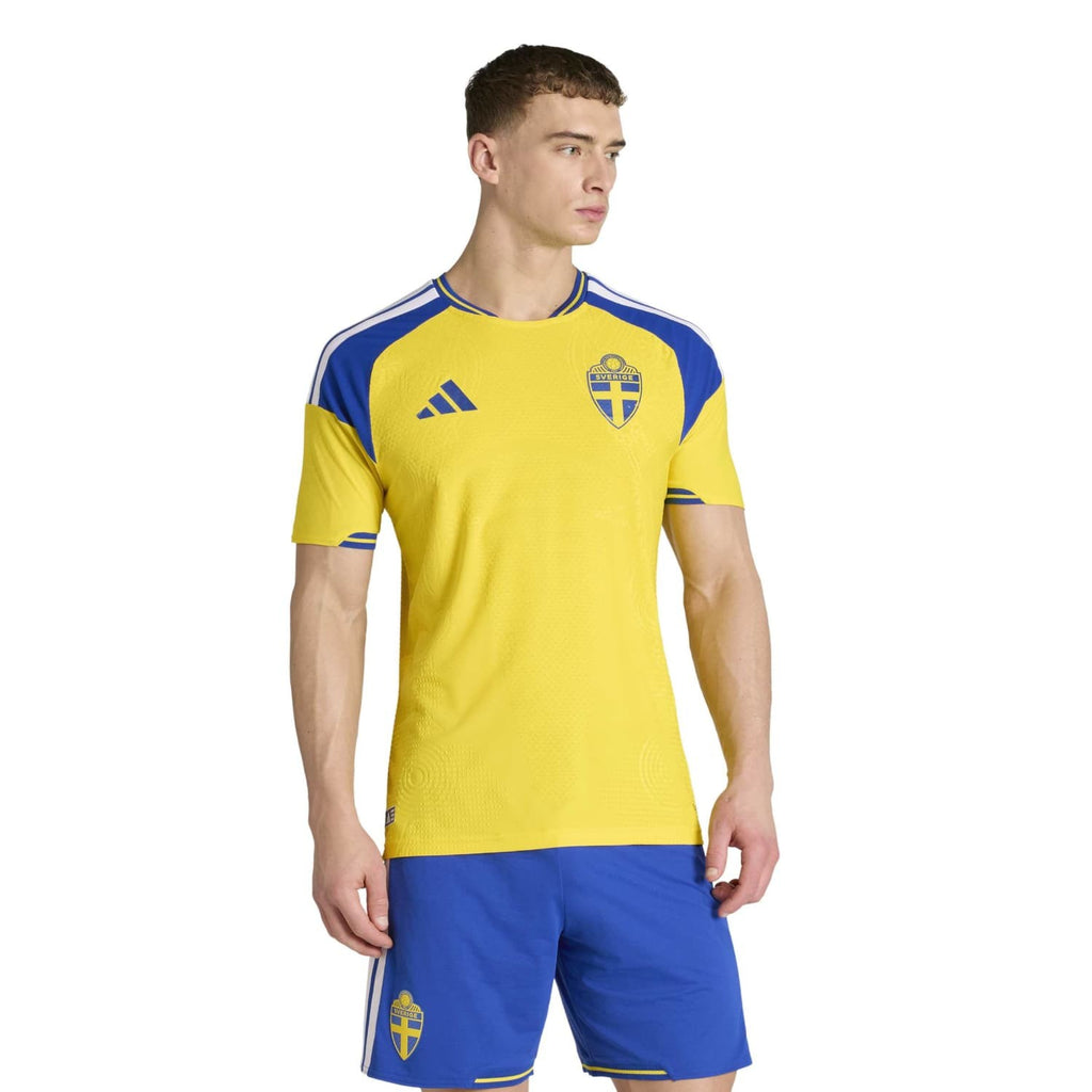 Sweden 26 Home Voetbalshirt Authentiek Replica