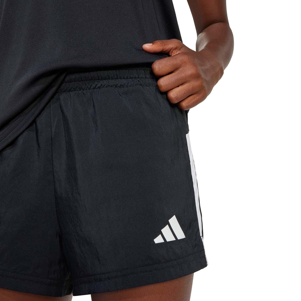 Train Essentials 3-Stripes Short Kids