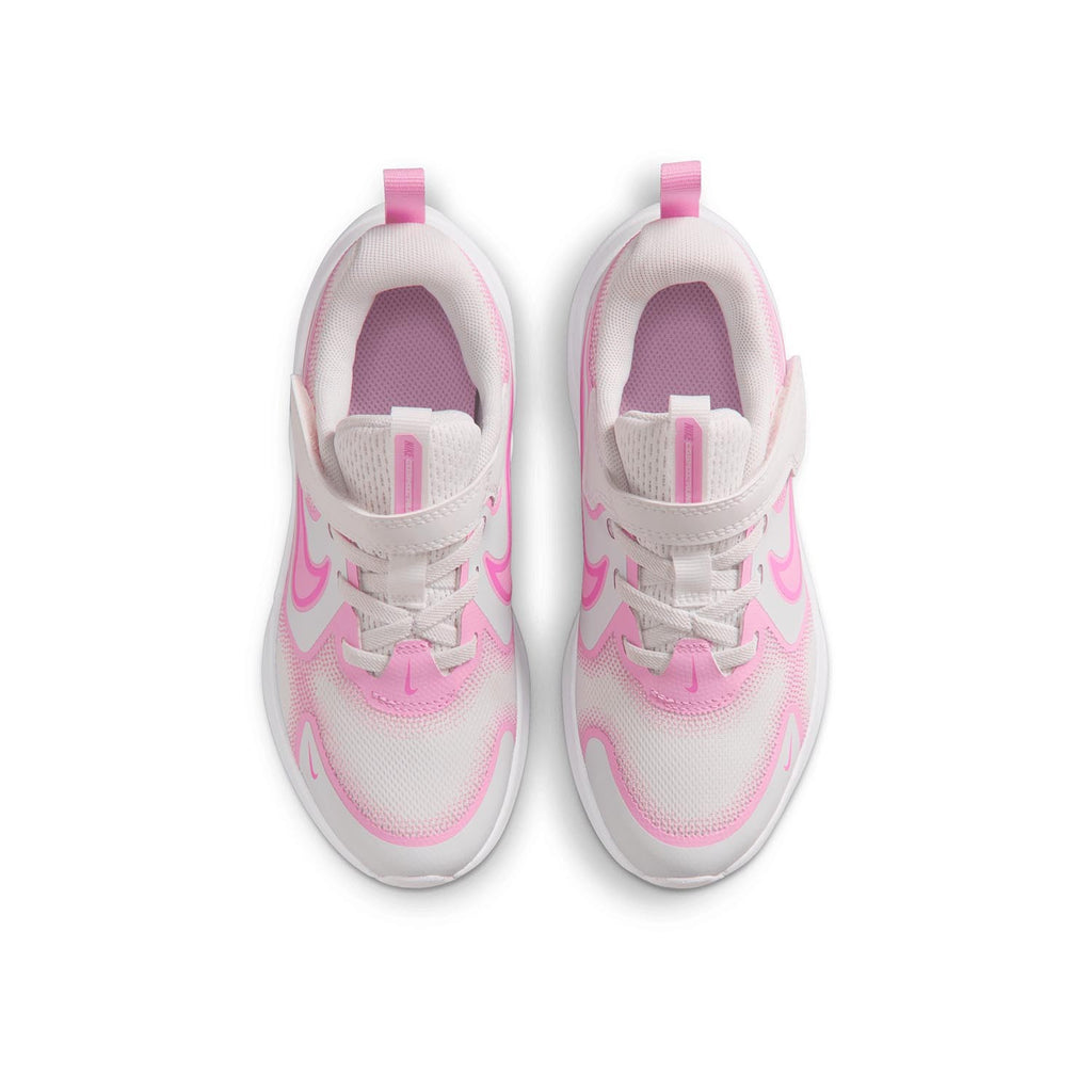 Cosmic Runner Little Kids' sneakers