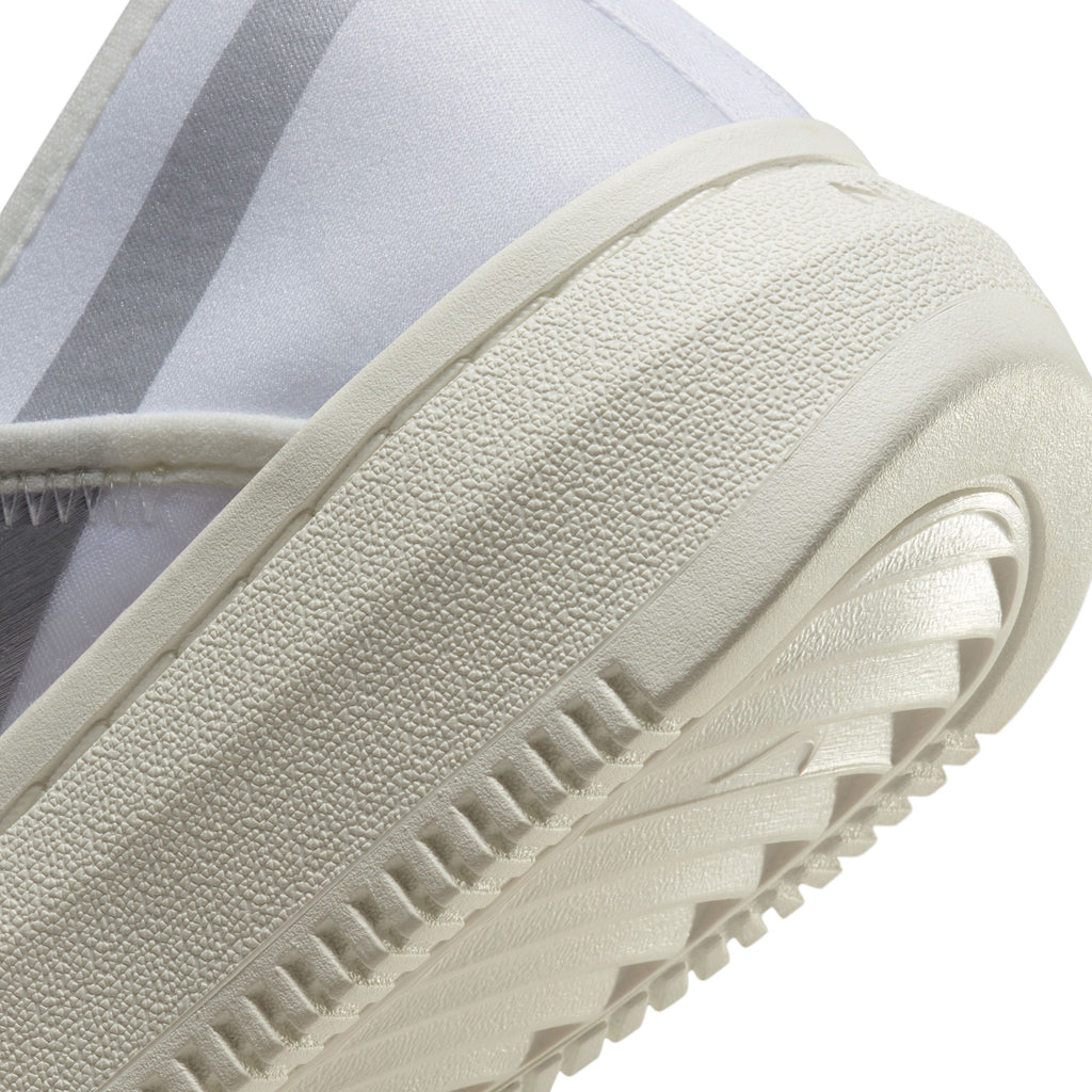 Court Vision Alta sneakers