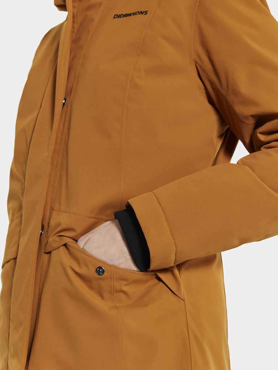 Cajsa Wns Parka 4