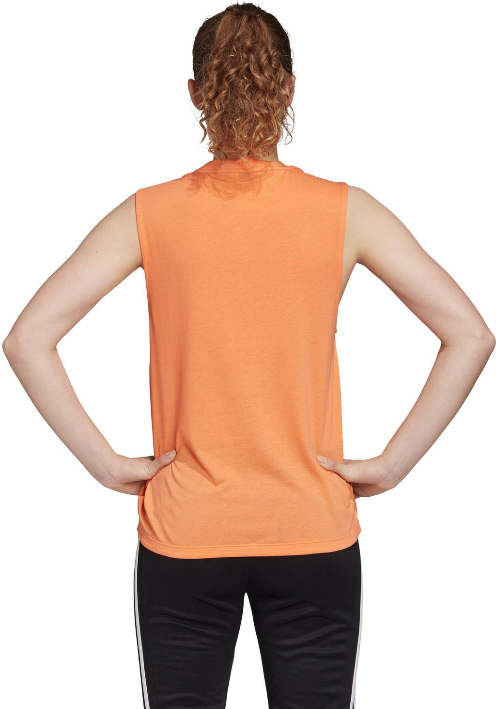 Must Haves Badge of Sport top