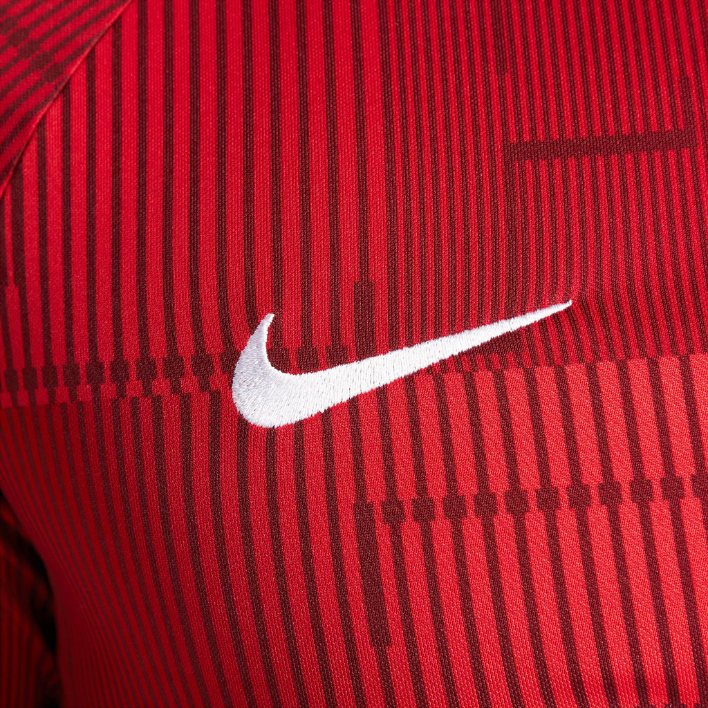 Liverpool FC Academy Pro warming-uptop